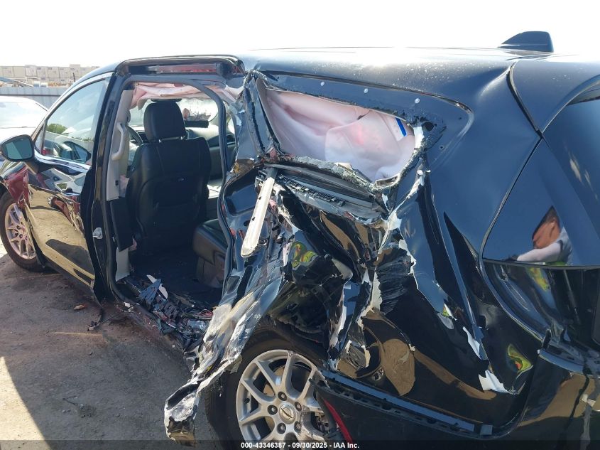 2023 Chrysler Pacifica Touring L VIN: 2C4RC1BG1PR587288 Lot: 43346387