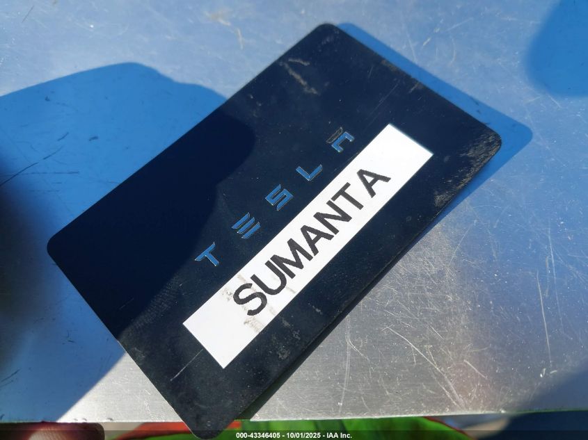 2018 Tesla Model 3 Long Range/Mid Range VIN: 5YJ3E1EA8JF012275 Lot: 43346405