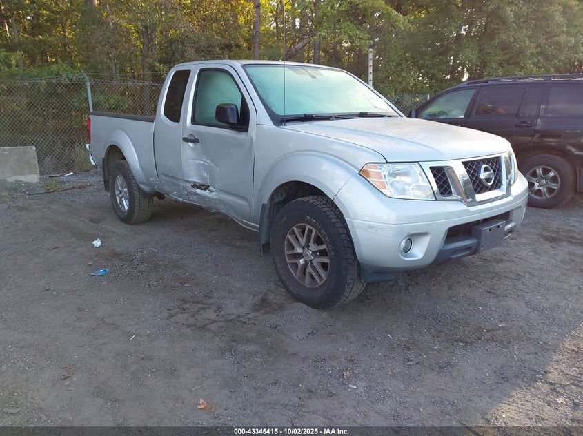NISSAN FRONTIER SV