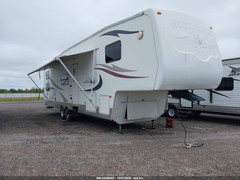 2005 Forest River Cedar Creek 362Bbs