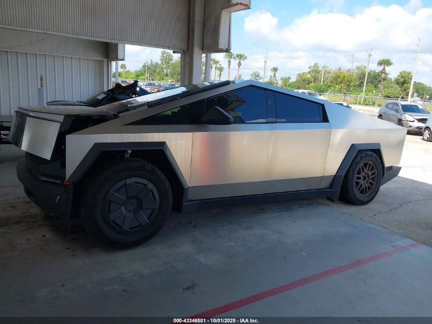 2024 Tesla Cybertruck Cyberbeast VIN: 7G2CEHEE0RA030710 Lot: 43346501