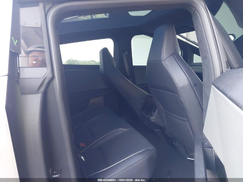 2024 Tesla Cybertruck Cyberbeast VIN: 7G2CEHEE0RA030710 Lot: 43346501