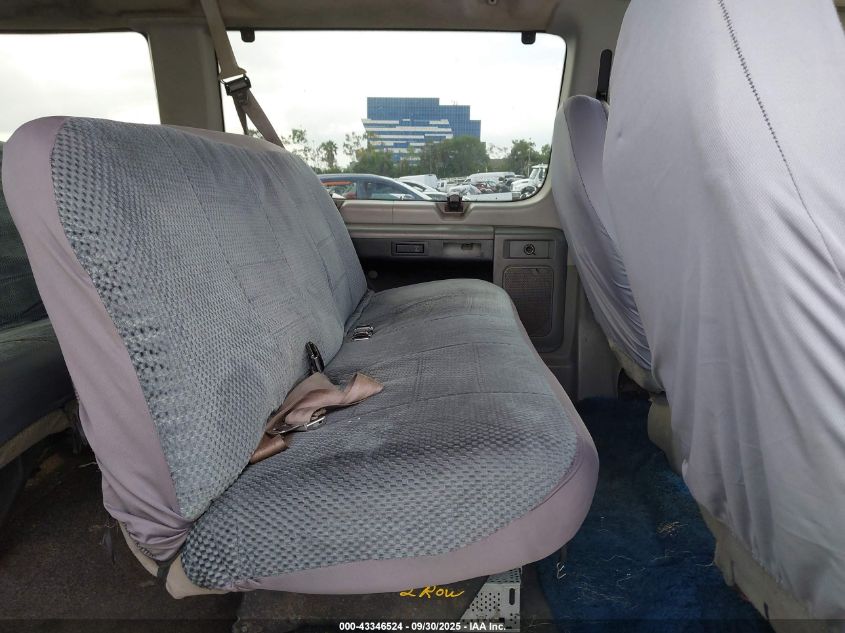 2003 Ford E-350 Super Duty Xl/Xlt VIN: 1FBSS31L53HA45670 Lot: 43346524