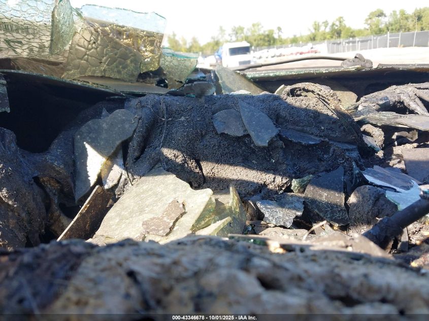 2009 Ford F-250 Fx4/Harley-Davidson/King Ranch/Lariat/Xl/Xlt VIN: 1FTSW21R39EA84184 Lot: 43346678