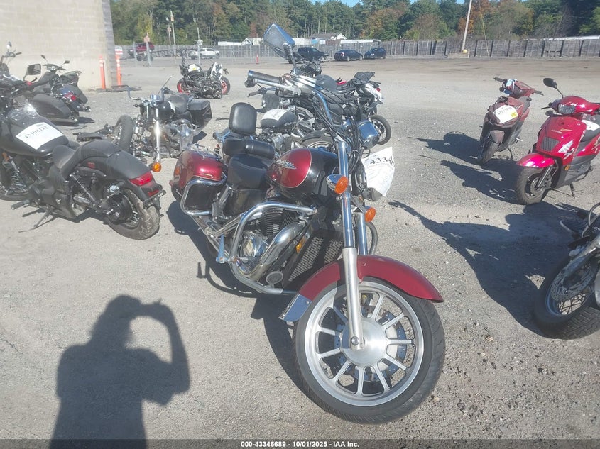 1HFSC3702WA000503 1998 Honda Vt1100 Ct auction photo 1