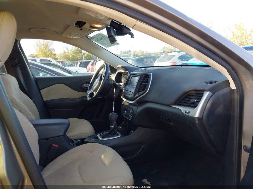 2016 JEEP CHEROKEE LATITUDE - 1C4PJMCB1GW253982