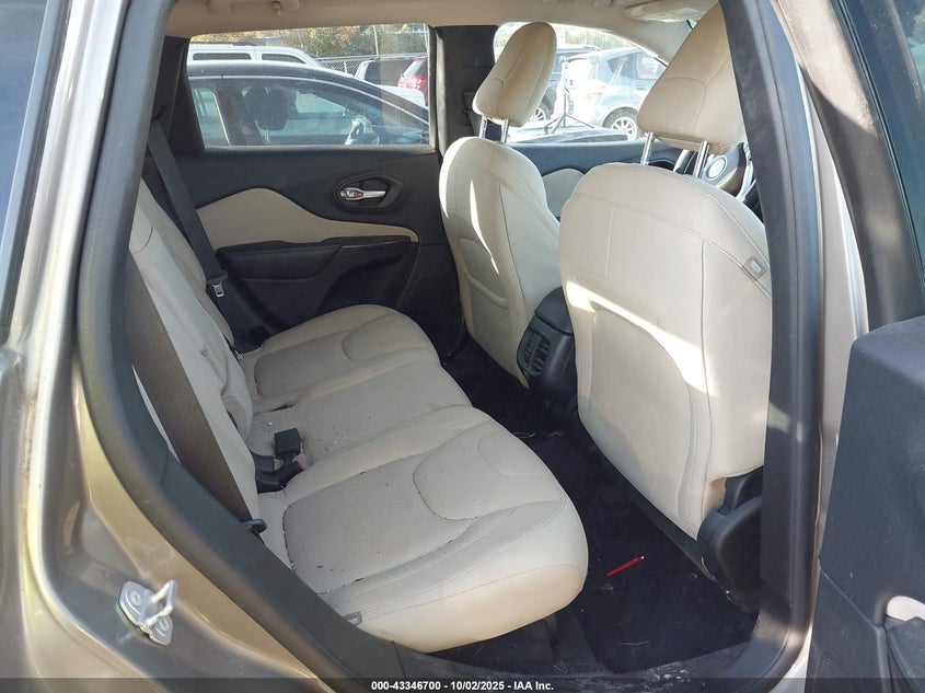 2016 JEEP CHEROKEE LATITUDE - 1C4PJMCB1GW253982