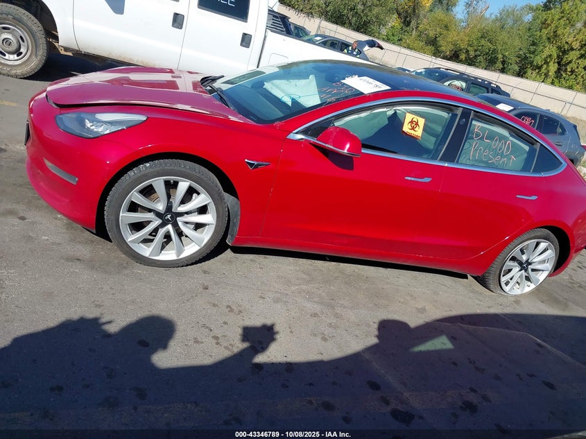 2018 Tesla Model 3 Long Range/Performance VIN: 5YJ3E1EB1JF117278 Lot: 43346789