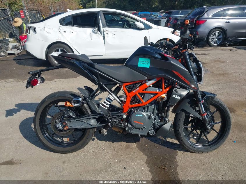 2023 Ktm 390 Duke VIN: MD2JPJ401PN201185 Lot: 43346822