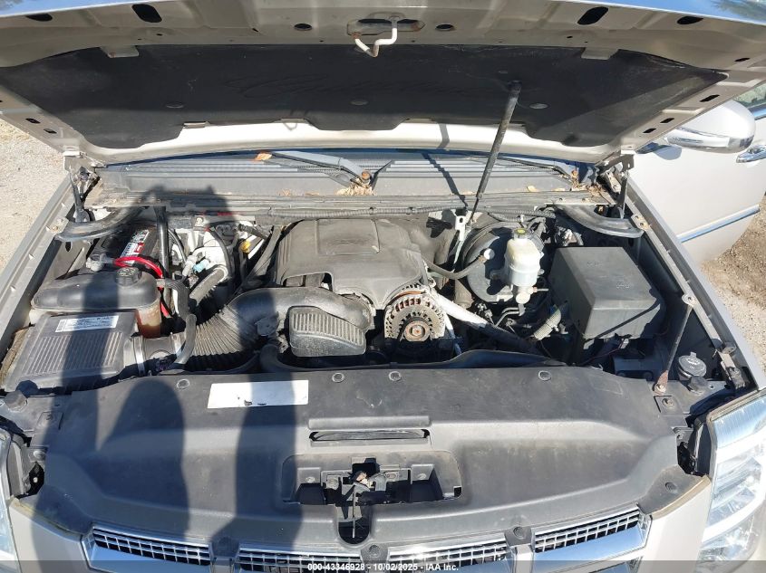 2008 Cadillac Escalade Standard VIN: 1GYFK63898R255207 Lot: 43346928