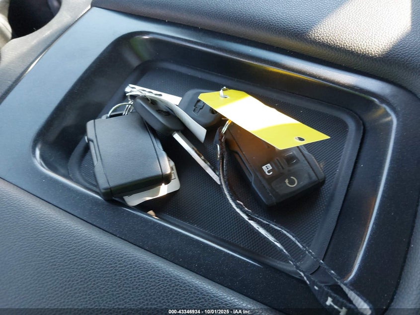 2017 CHEVROLET SILVERADO 1500 2LT - 3GCUKREC5HG384125