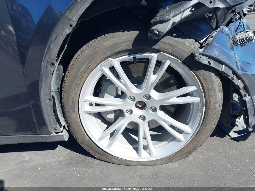 2024 Tesla Model Y Long Range Dual Motor All-Wheel Drive VIN: 7SAYGDEE2RA235895 Lot: 43346953