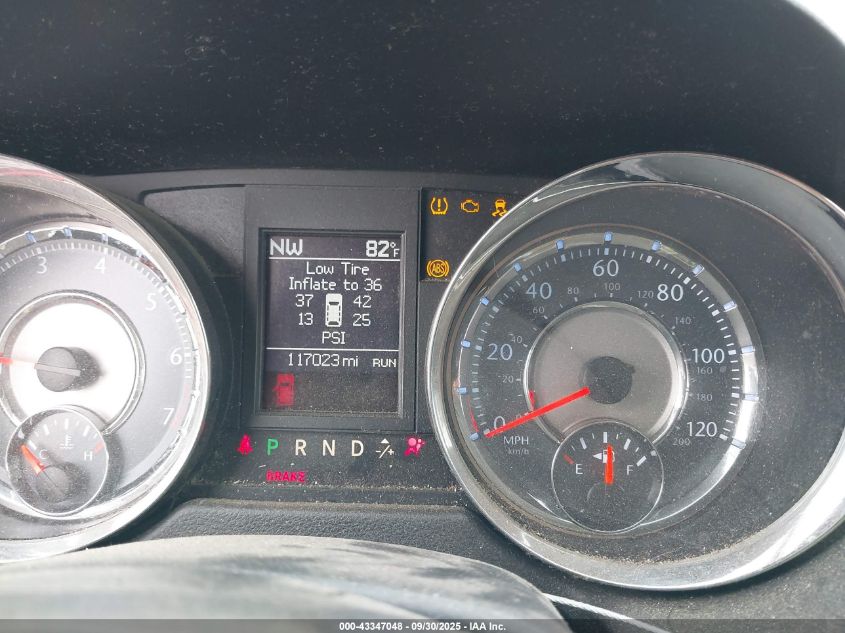 2013 Chrysler Town & Country Touring-L VIN: 2C4RC1CG2DR808214 Lot: 43347048