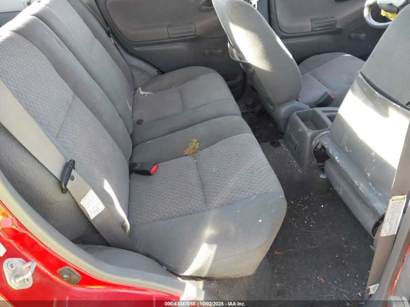 2000 Chevrolet Tracker Hard Top VIN: 2CNBJ13C6Y6954946 Lot: 43347058