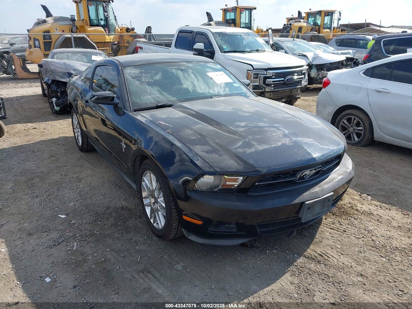 FORD MUSTANG V6 PREMIUM