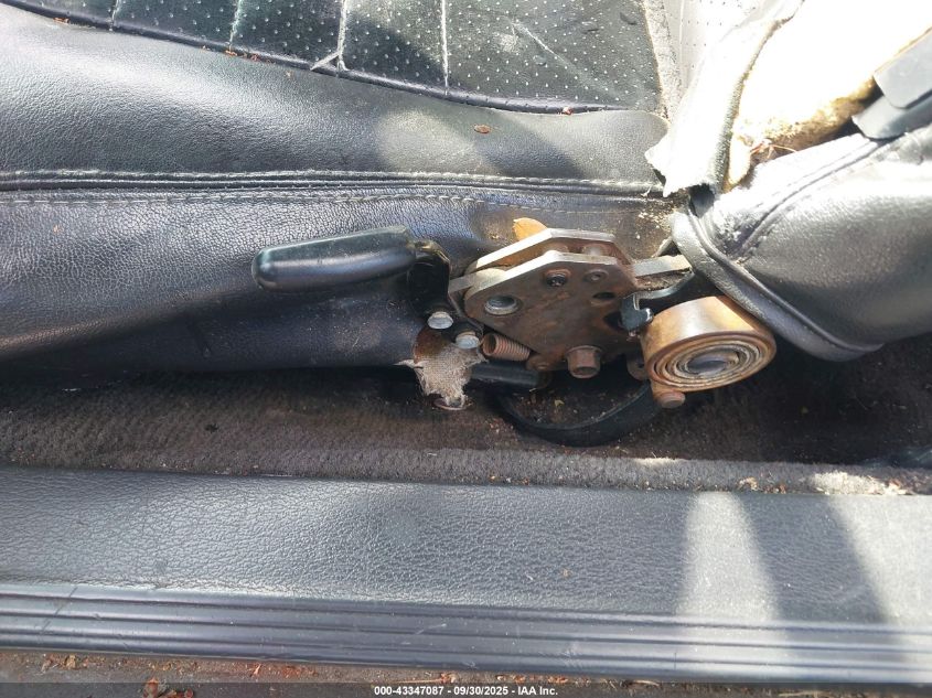 2000 Ford Mustang Gt VIN: 1FAFP45X9YF122289 Lot: 43347087