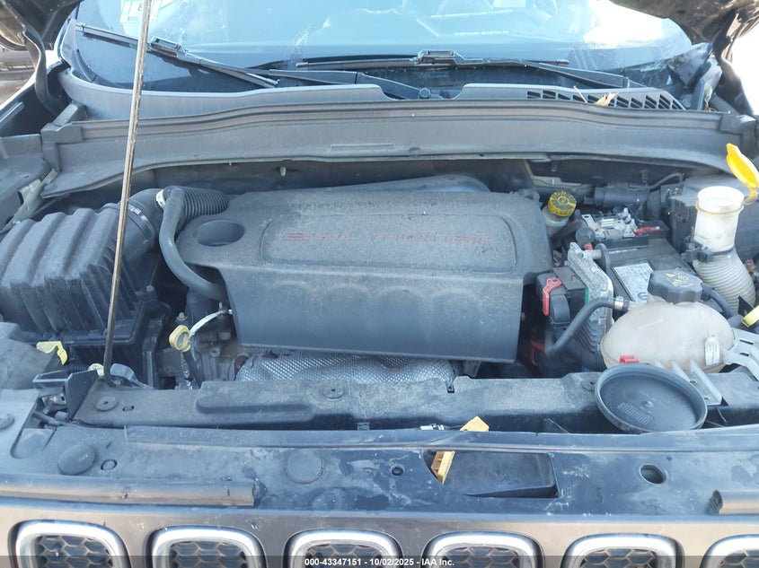 2018 JEEP RENEGADE LATITUDE 4X4 - ZACCJBBB5JPJ21975