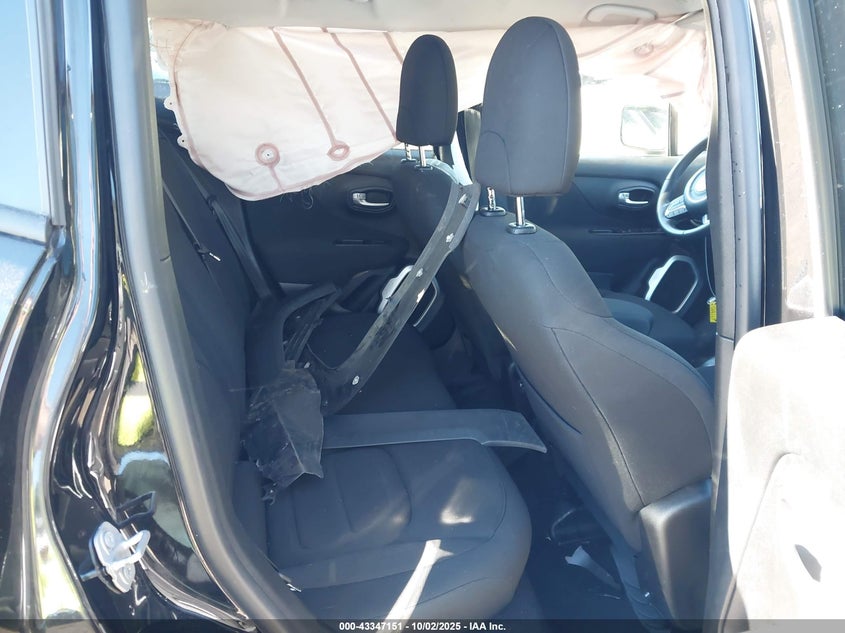 2018 JEEP RENEGADE LATITUDE 4X4 - ZACCJBBB5JPJ21975