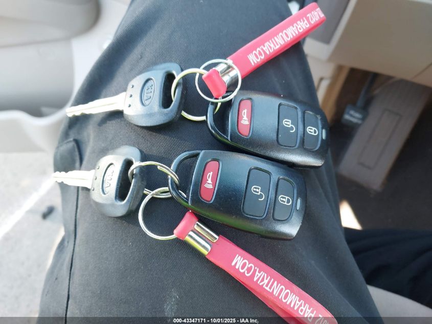 2011 Kia Sedona Lx VIN: KNDMG4C76B6364839 Lot: 43347171