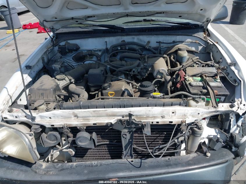 2004 Toyota Tacoma VIN: 5TENL42NX4Z395954 Lot: 43347182