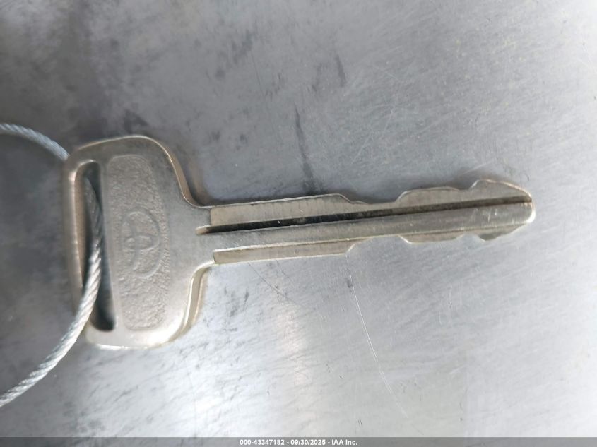 2004 Toyota Tacoma VIN: 5TENL42NX4Z395954 Lot: 43347182