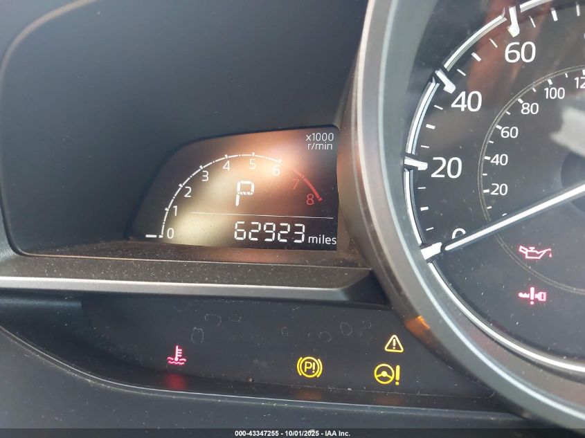 2018 Mazda Mazda3 Touring VIN: 3MZBN1L36JM172115 Lot: 43347255