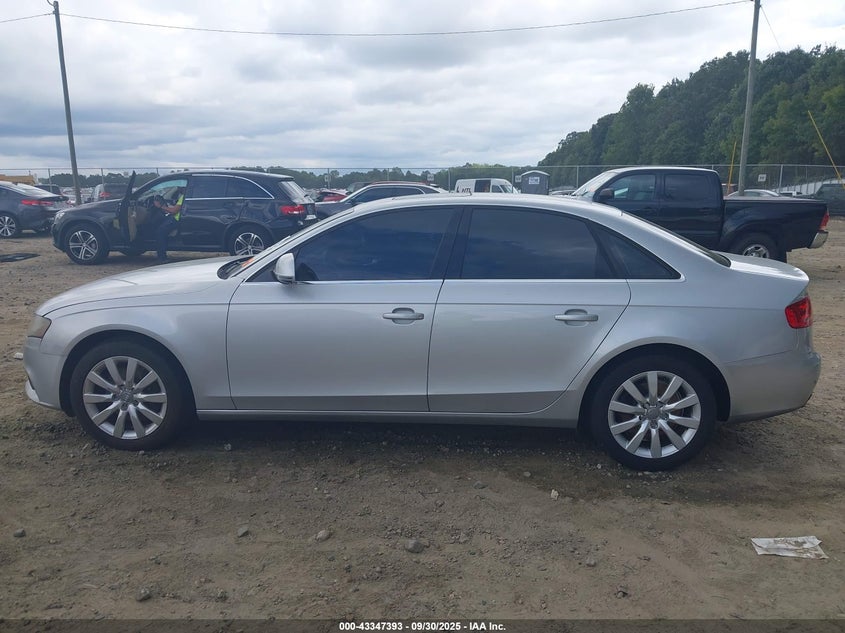 2009 Audi A4 2.0T Premium VIN: WAUSF78K69N064319 Lot: 43347393