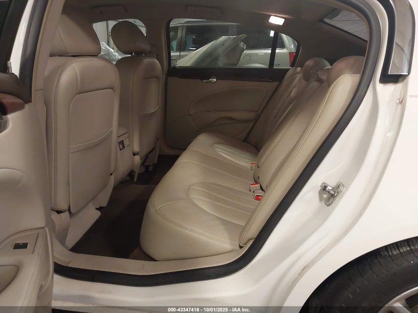 2007 BUICK LUCERNE auction photo 8