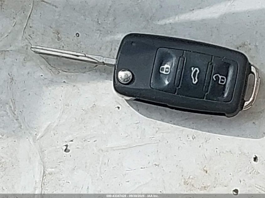 2016 Volkswagen Passat 1.8T Se VIN: 1VWBT7A35GC056362 Lot: 43347428