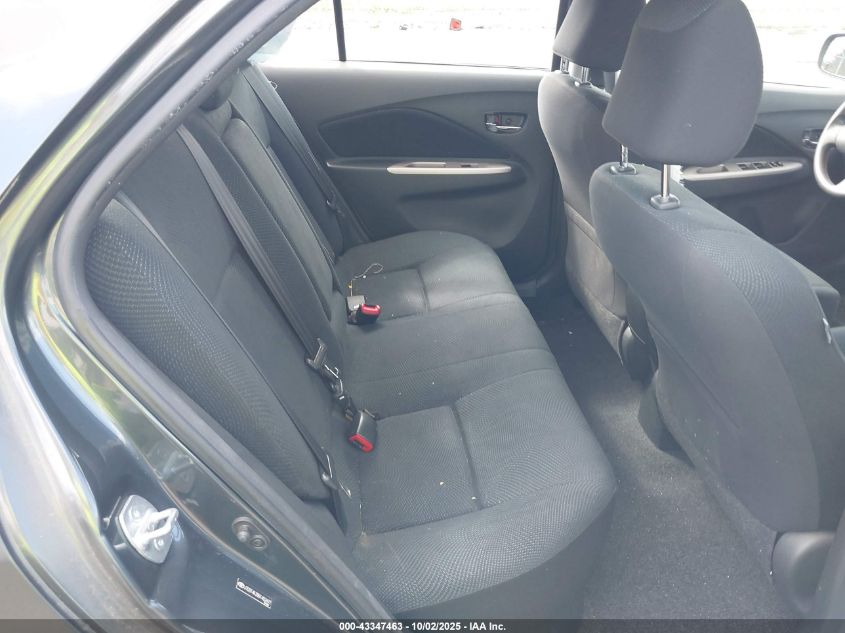 2011 Toyota Yaris VIN: JTDBT4K38B1402697 Lot: 43347463