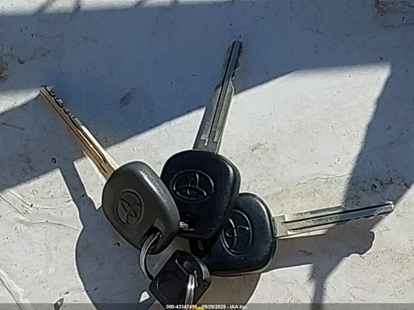 2001 Toyota Highlander V6 VIN: JTEGF21A710002986 Lot: 43347491