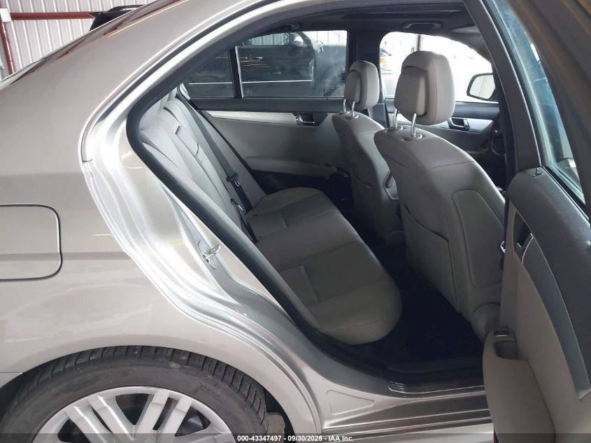 2008 Mercedes-Benz C 300 Luxury/Sport VIN: WDDGF54X88R016283 Lot: 43347497