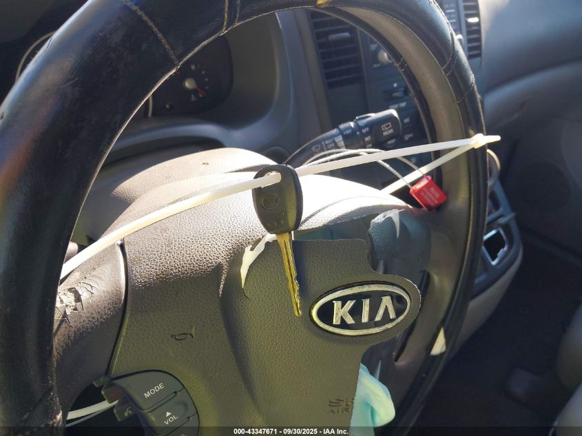 2011 Kia Sedona Lx VIN: KNDMG4C71B6384772 Lot: 43347671