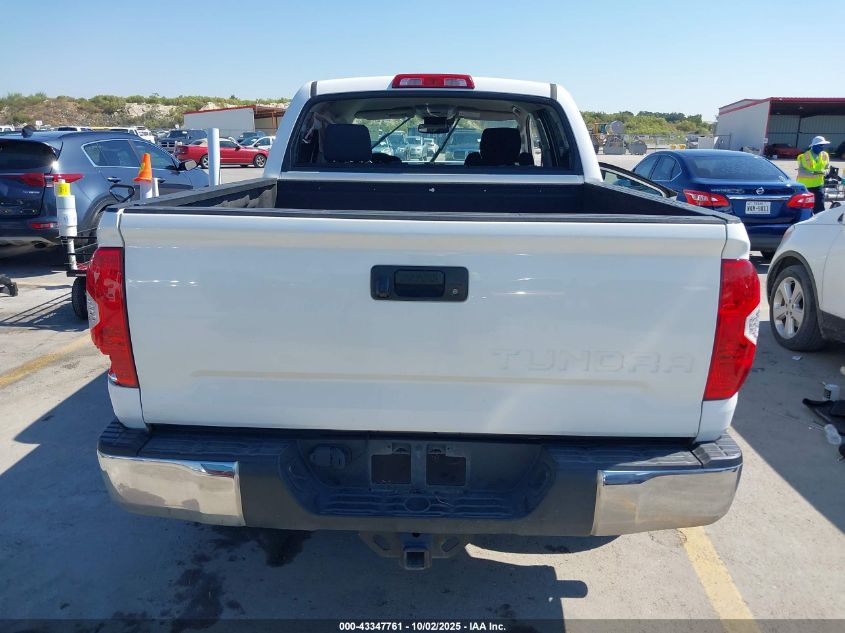 2018 Toyota Tundra Sr5 5.7L V8 VIN: 5TFEY5F15JX240200 Lot: 43347761