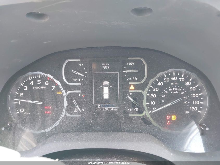 2018 Toyota Tundra Sr5 5.7L V8 VIN: 5TFEY5F15JX240200 Lot: 43347761