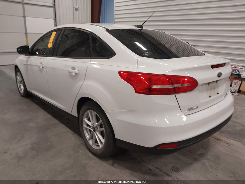 2015 FORD FOCUS SE - 1FADP3F29FL313780