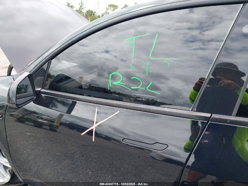 2023 Tesla Model Y Awd/Long Range Dual Motor All-Wheel Drive VIN: 7SAYGDEE7PF768213 Lot: 43347774