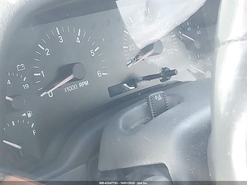 2000 Jeep Cherokee Sport VIN: 1J4FF47S3YL217165 Lot: 43347783