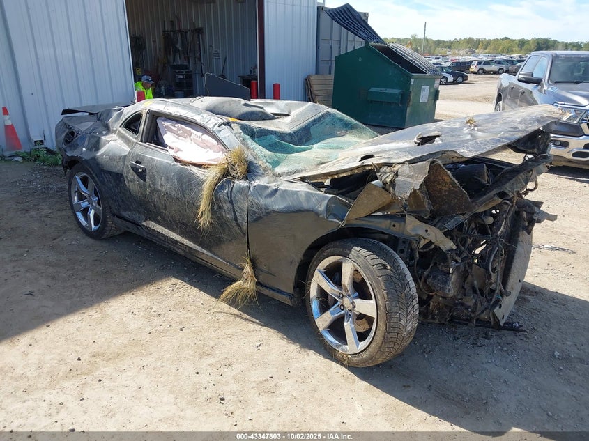 CHEVROLET CAMARO 2SS