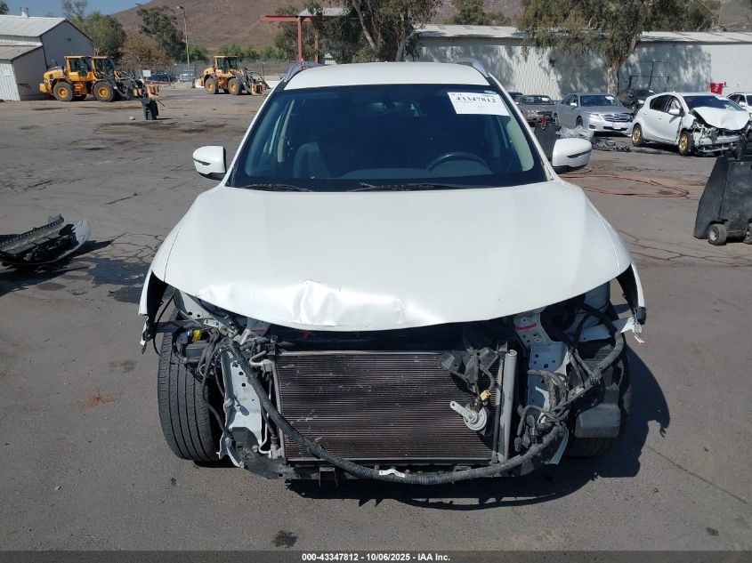 2018 Nissan Rogue Sv VIN: KNMAT2MT8JP603668 Lot: 43347812