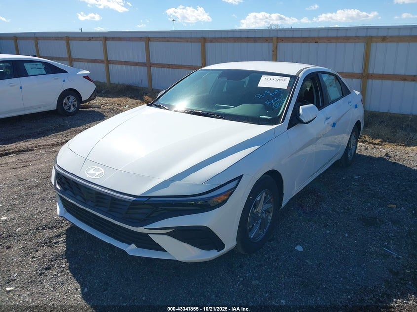 2025 Hyundai Elantra(VIN: KMHLL4DG8SU088225
