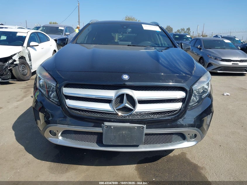 2016 MERCEDES-BENZ GLA 250 - WDCTG4EB5GJ232585