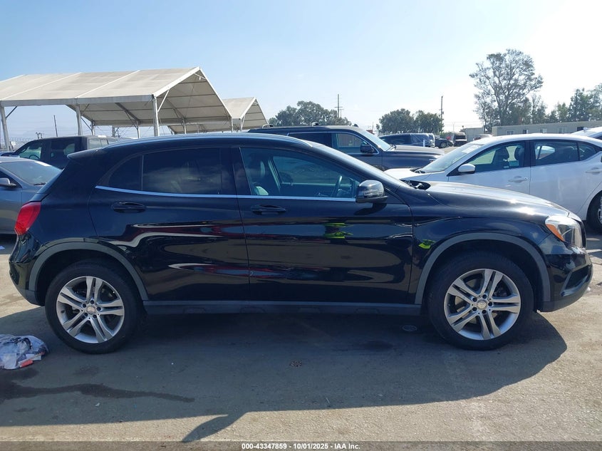 2016 MERCEDES-BENZ GLA 250 - WDCTG4EB5GJ232585