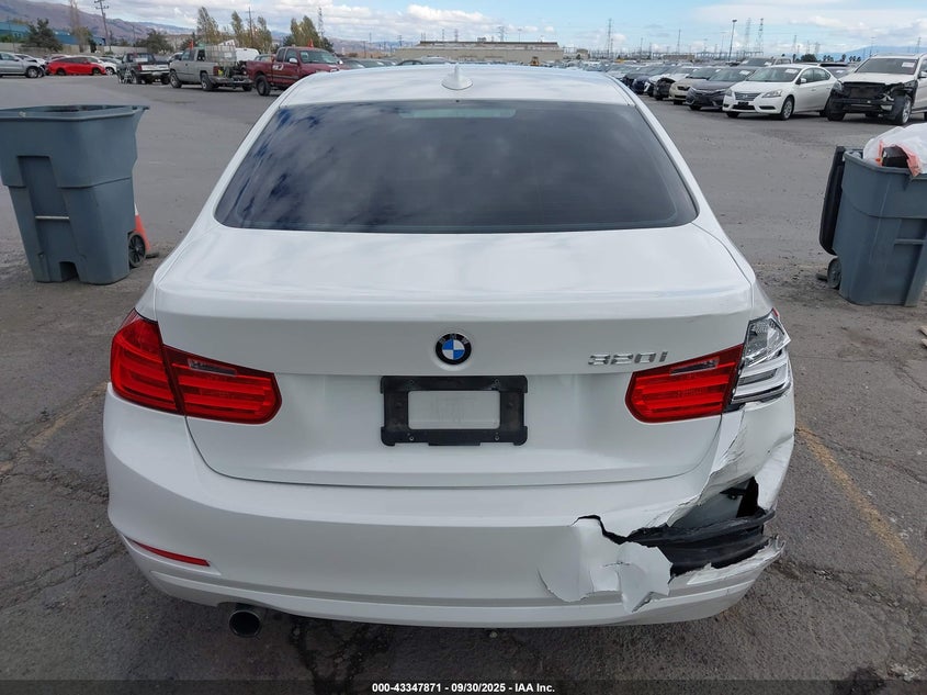 2013 BMW 320I - WBA3B1C51DK129263