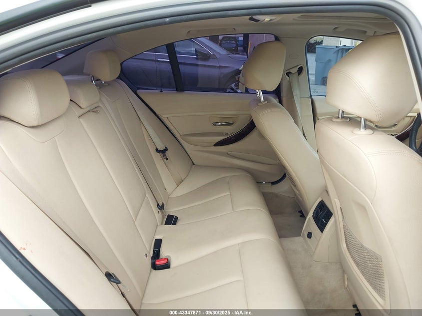 2013 BMW 320I - WBA3B1C51DK129263