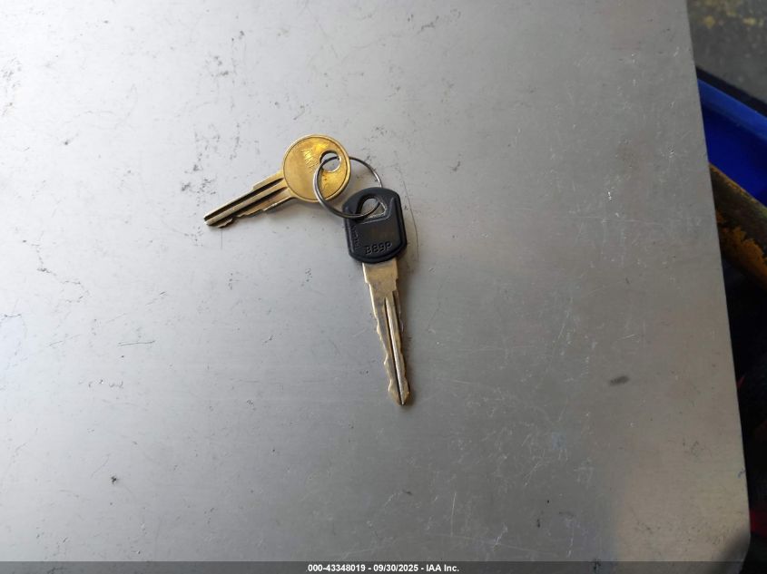 1998 GMC Sonoma Sls Sportside VIN: 1GTCS19X7W8500972 Lot: 43348019