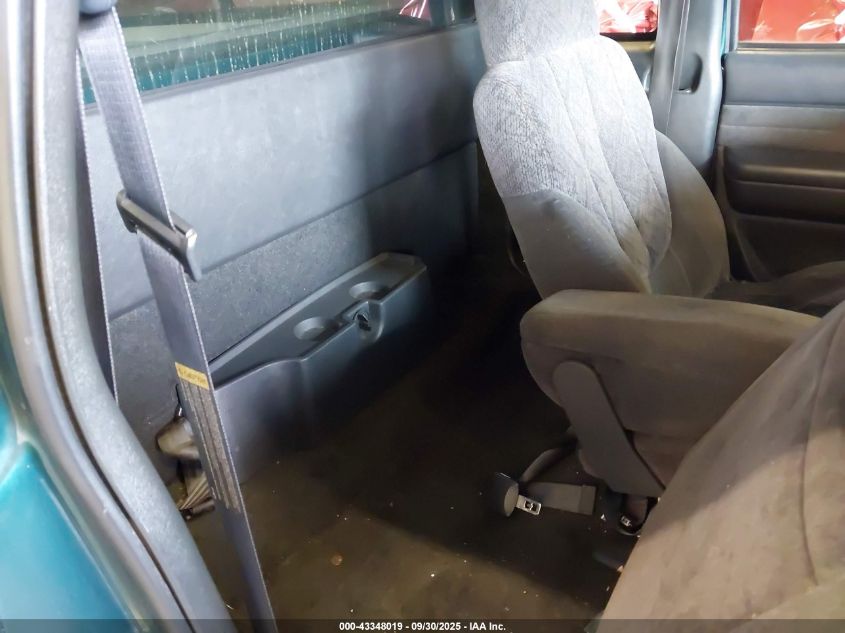 1998 GMC Sonoma Sls Sportside VIN: 1GTCS19X7W8500972 Lot: 43348019