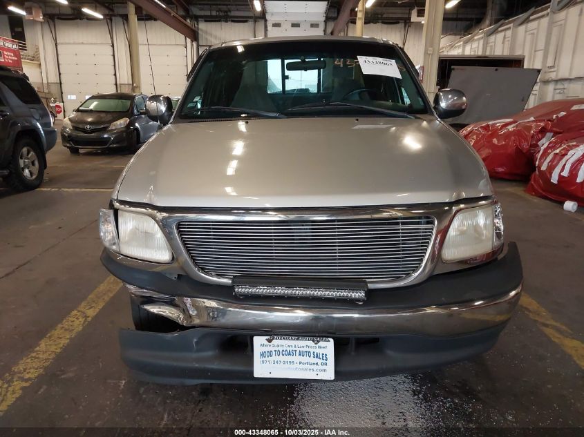 2001 Ford F-150 Harley-Davidson Edition/King Ranch Edition/Lariat/Xlt VIN: 1FTRW07W01KE03630 Lot: 43348065