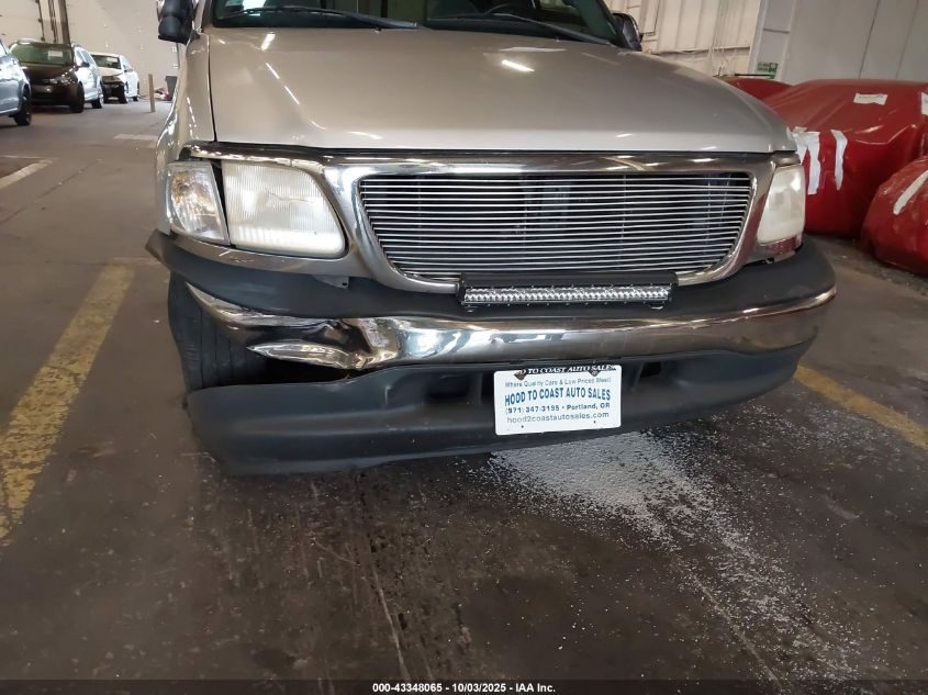 2001 Ford F-150 Harley-Davidson Edition/King Ranch Edition/Lariat/Xlt VIN: 1FTRW07W01KE03630 Lot: 43348065