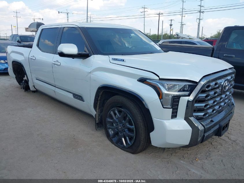 TOYOTA TUNDRA PLATINUM HYBRID CREWMAX 5.5 BED